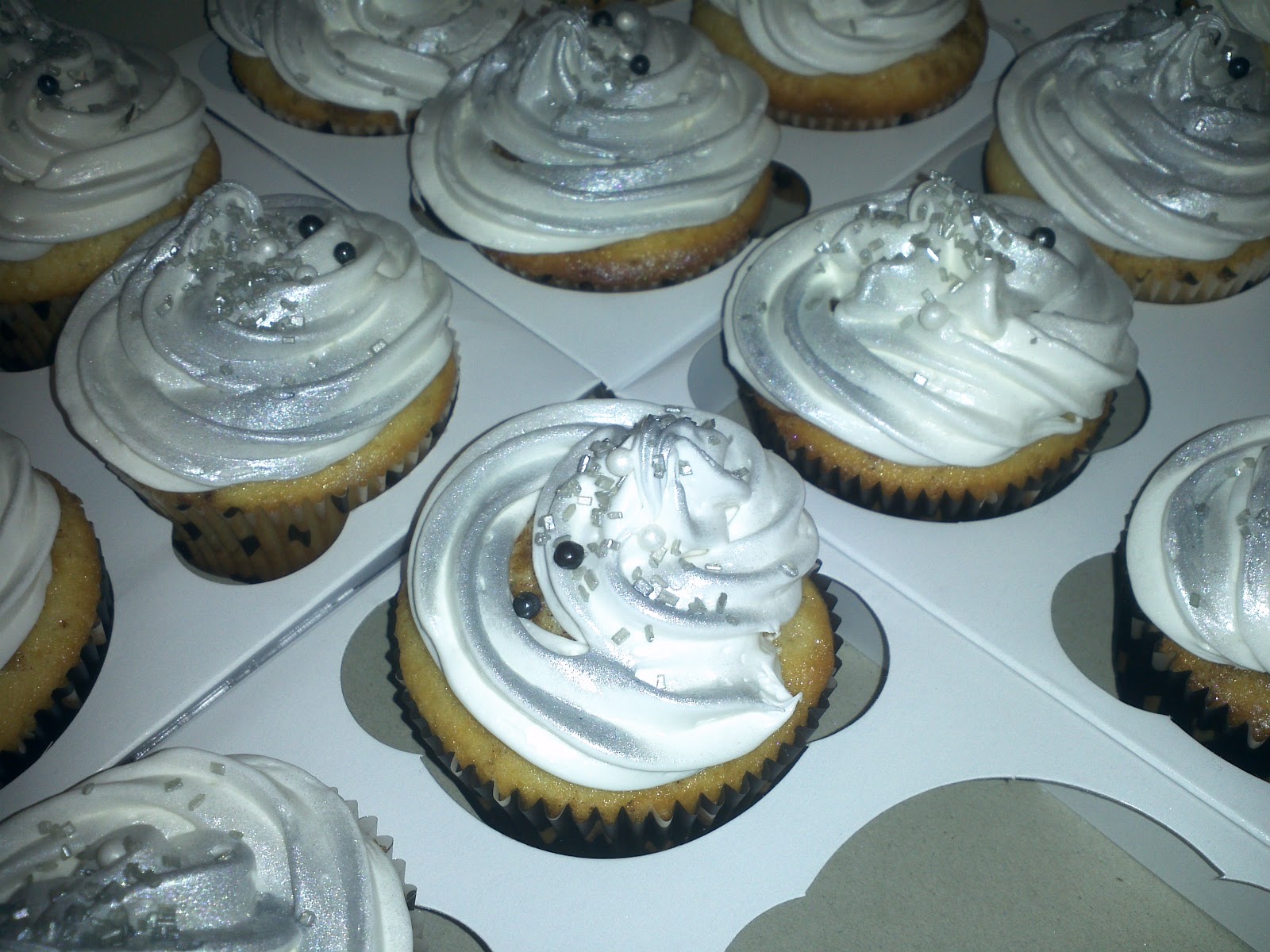 Black White and Silver Cupcakes