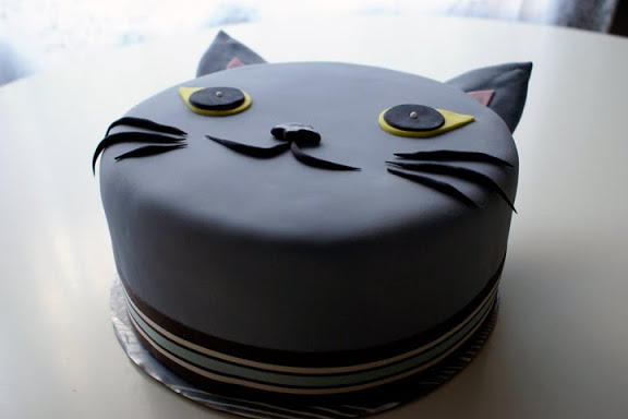 Cat Birthday Cake