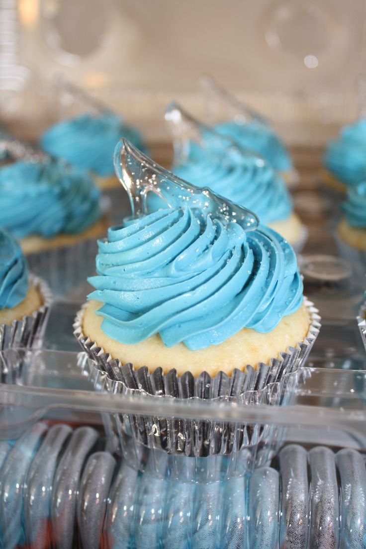 Cinderella Cupcake Cake