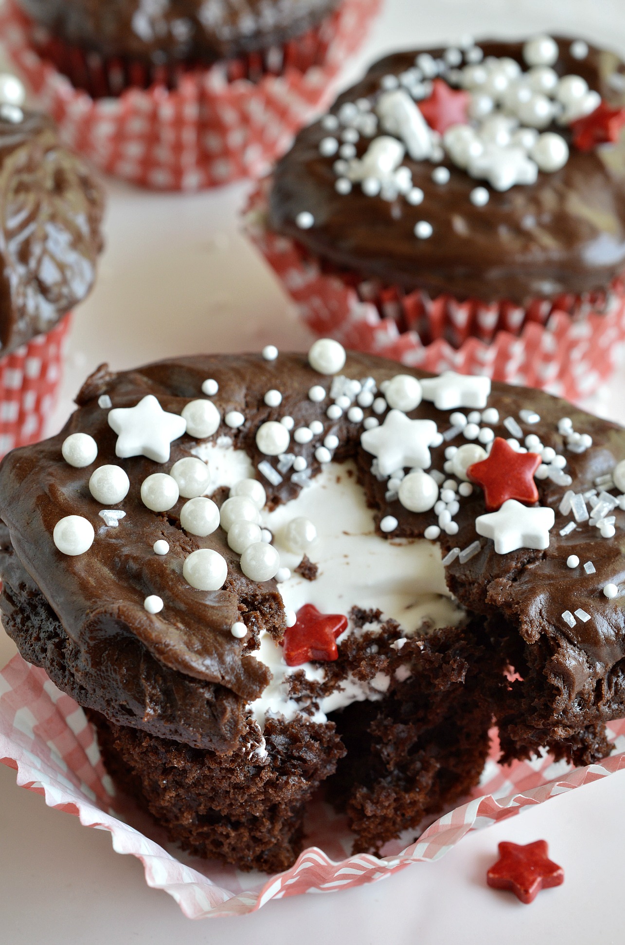 Cream Filled Chocolate Cupcakes Recipe