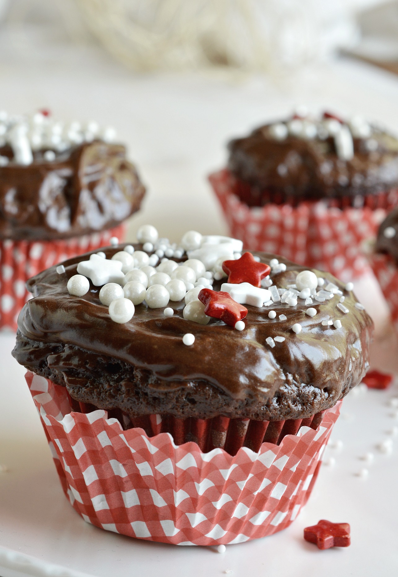 Cream Filled Chocolate Cupcakes Recipe Cream Filled Chocolate Cupcakes Recipe