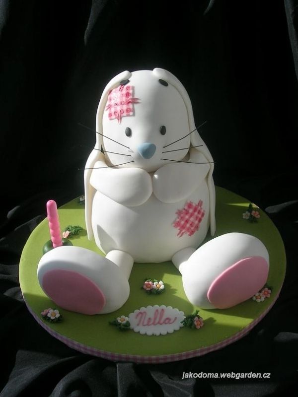 Cute Easter Bunny Rabbit Cake