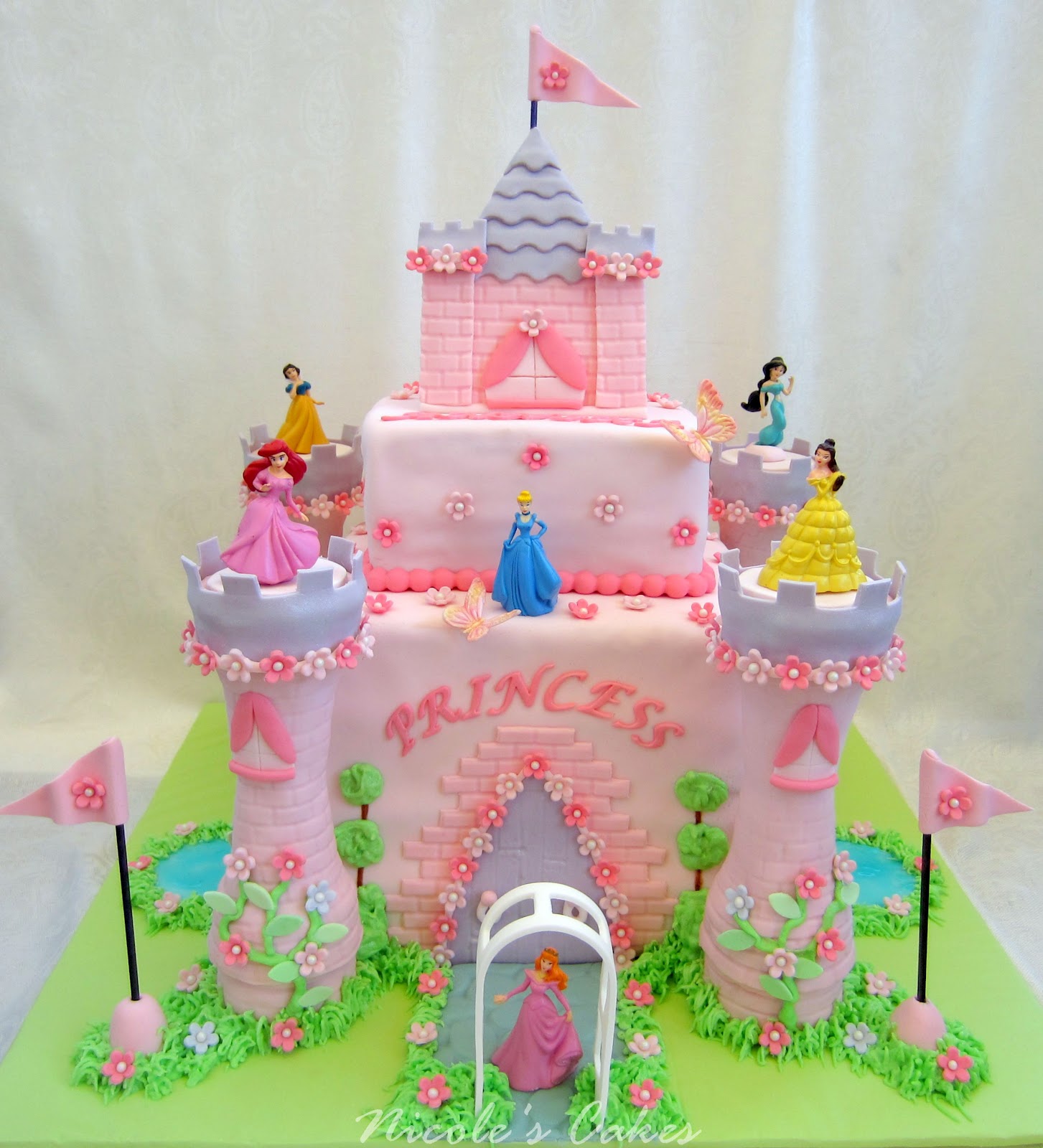 12 Photos of Princess Cakes Gallery