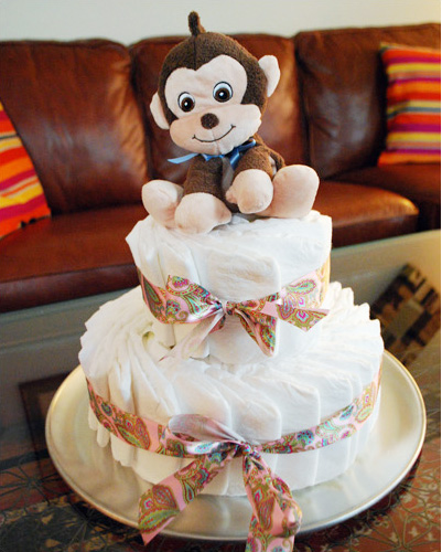 DIY Baby Diaper Cake DIY Baby Diaper Cake