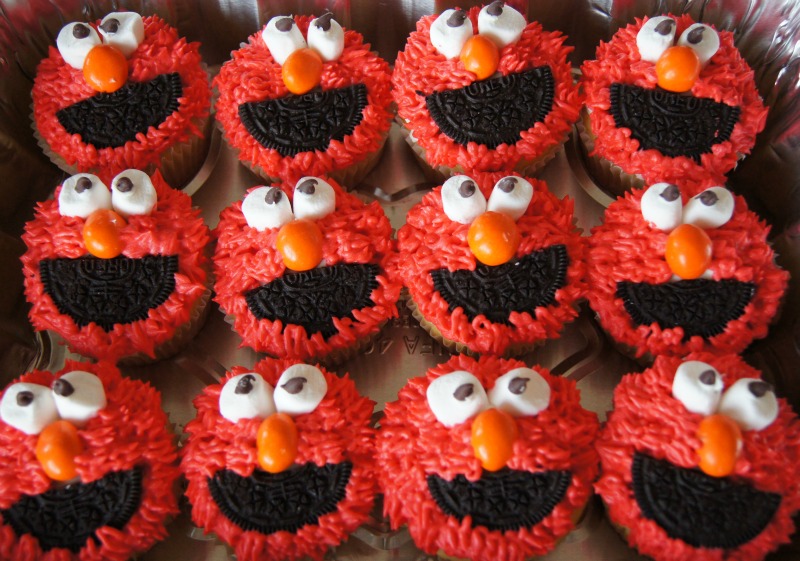 Elmo Cupcakes