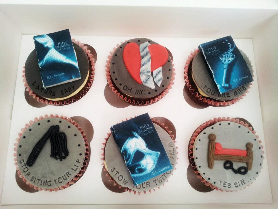 Fifty Shades of Grey Cupcakes