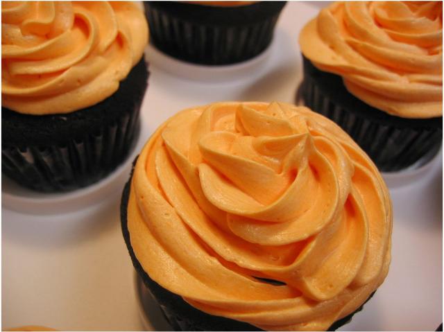 Halloween Chocolate Cupcakes