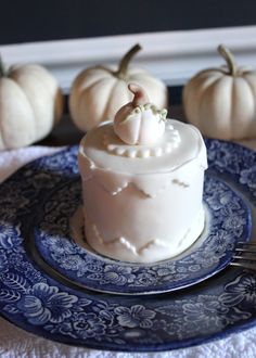 Mini Thanksgiving Cakes Mini Thanksgiving Cakes