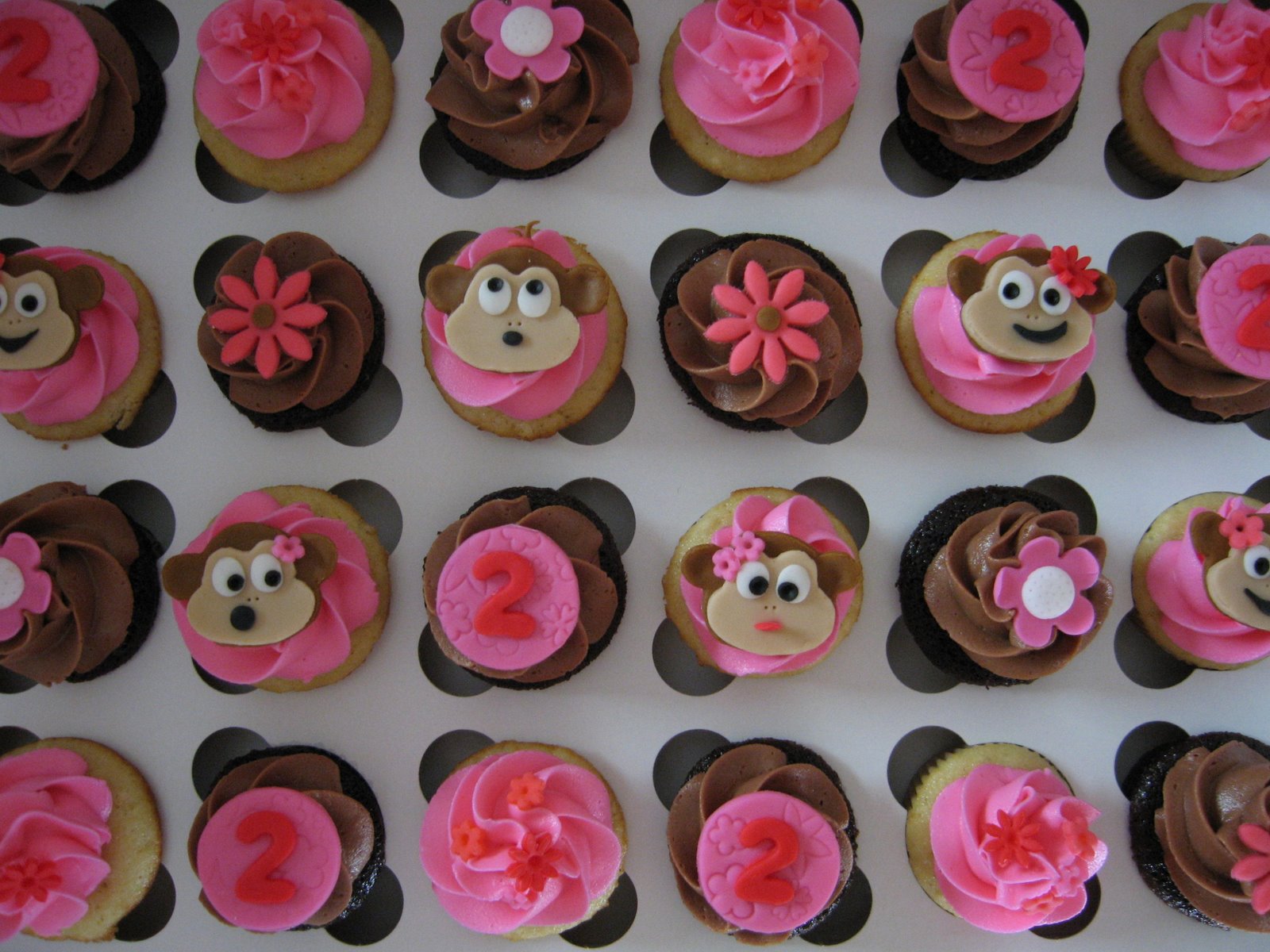 Monkey Cupcakes