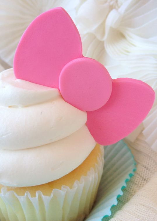 Pink Edible Bows for Cupcakes