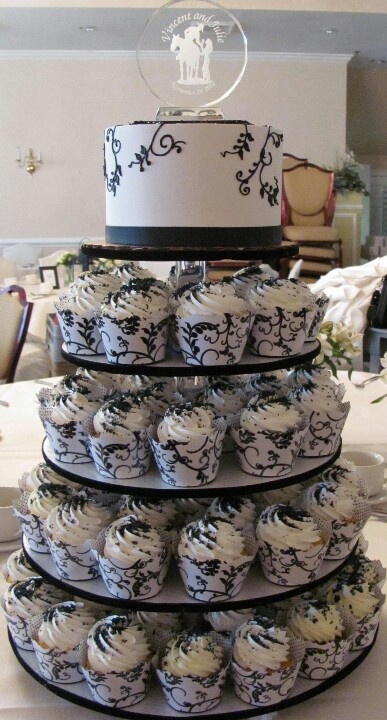 Two Tier Wedding Cake with Cupcakes