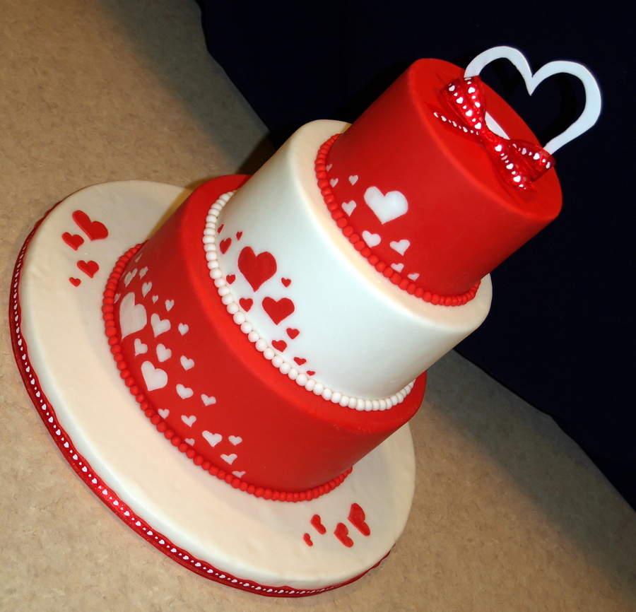 Valentine's Day Fondant Cake