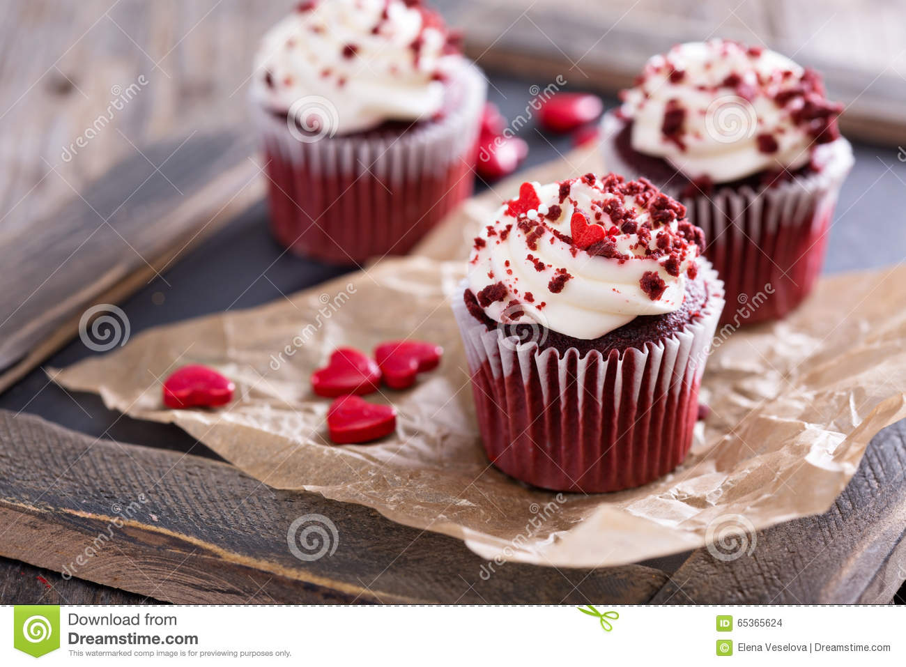 Valentine's Day Red Velvet Cupcakes