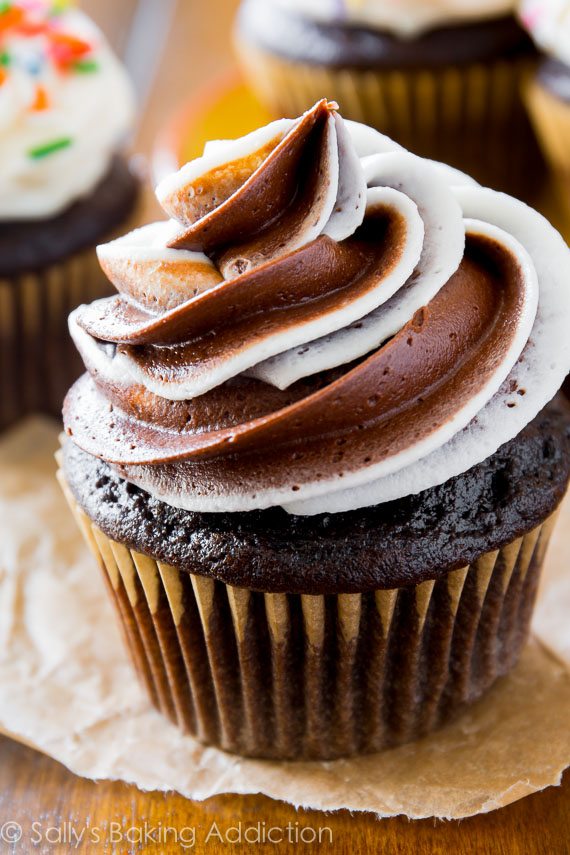 Vanilla Cupcakes with Chocolate Frosting