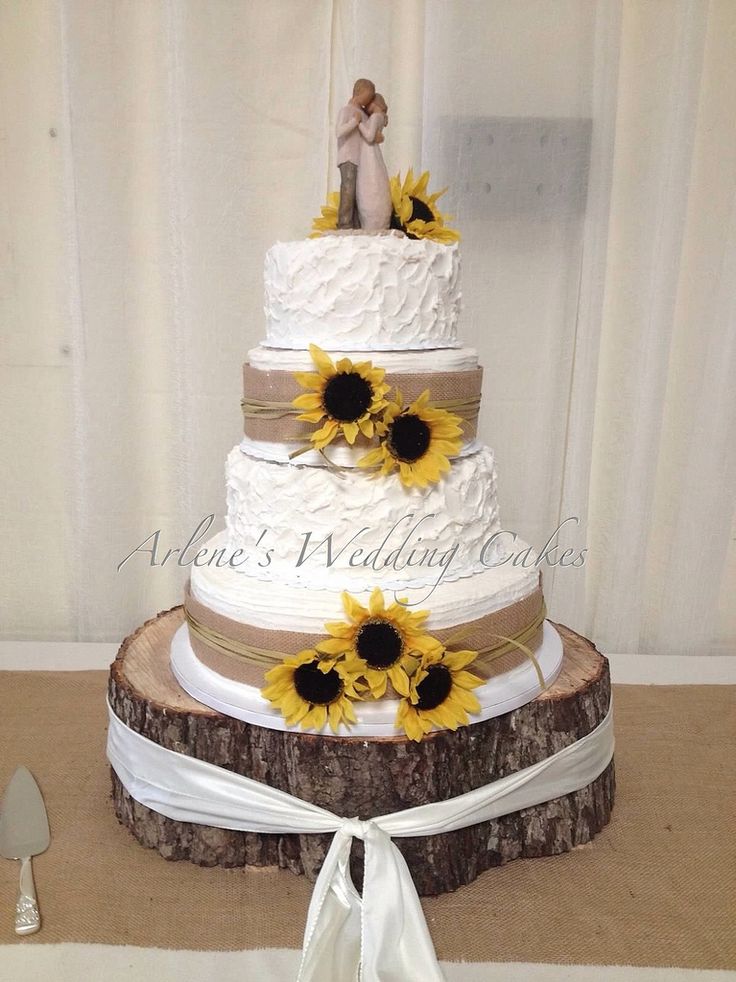 Wedding Cake with Sunflowers