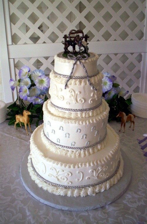 Western Theme Wedding Cake