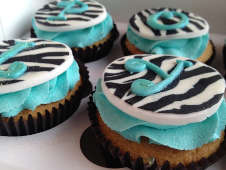 Zebra Print Cupcakes