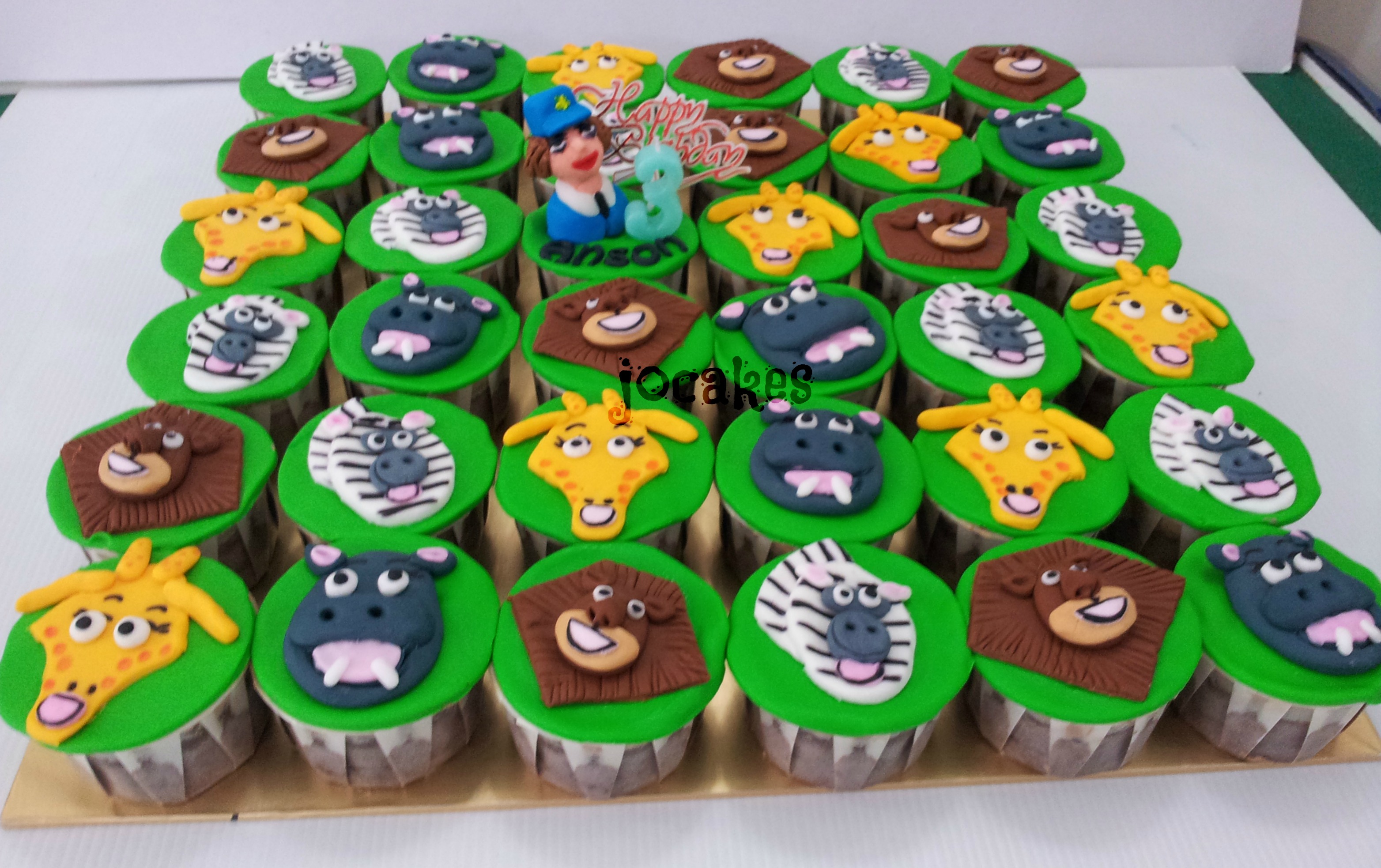 3 Year Old Birthday Cupcake Cake 3 Year Old Birthday Cupcake Cake