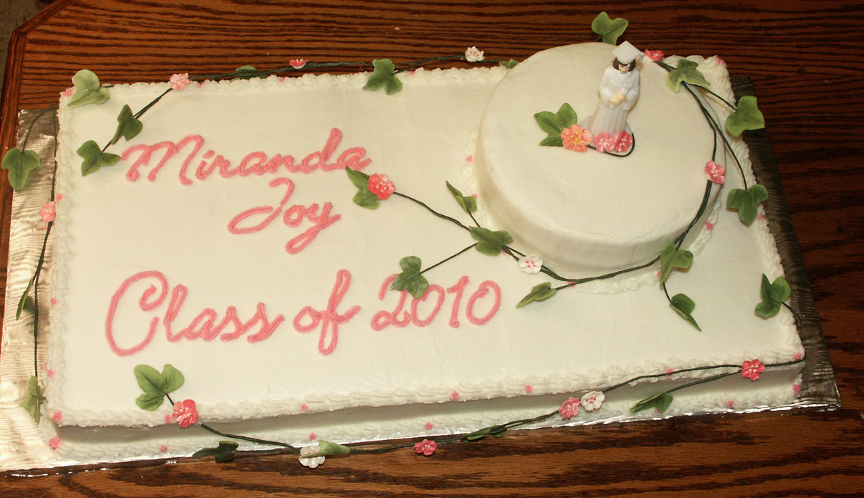 Bakery Graduation Cakes