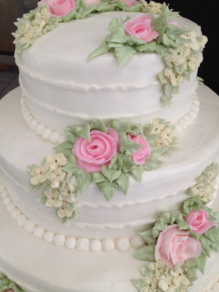 Beautiful Wedding Cake with Roses