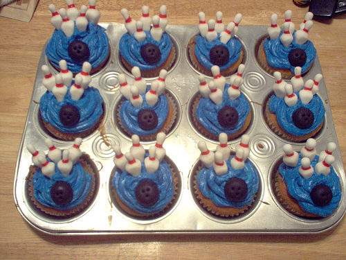 Bowling Birthday Cake Cupcakes