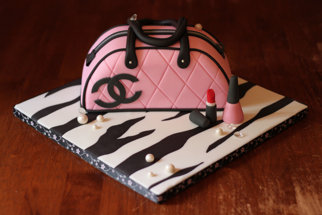 Chanel Lipstick Cake Chanel Lipstick Cake