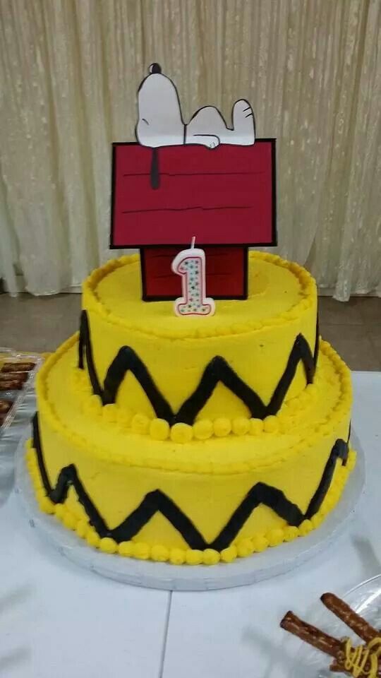 Charlie Brown Birthday Cake