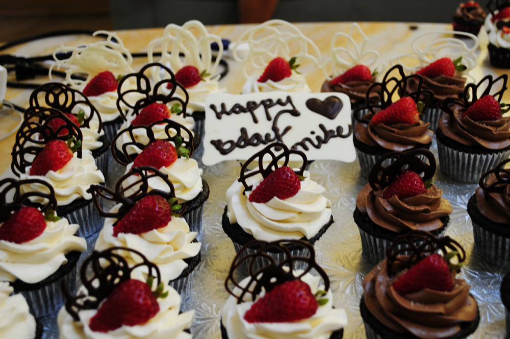 Chocolate Cupcake Birthday Cake