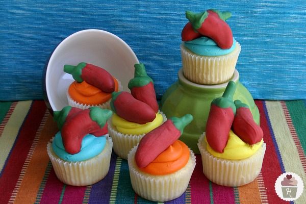 Cinco-De-Mayo-CupcakesThese Cinco-De-Mayo-CupcakesThese
