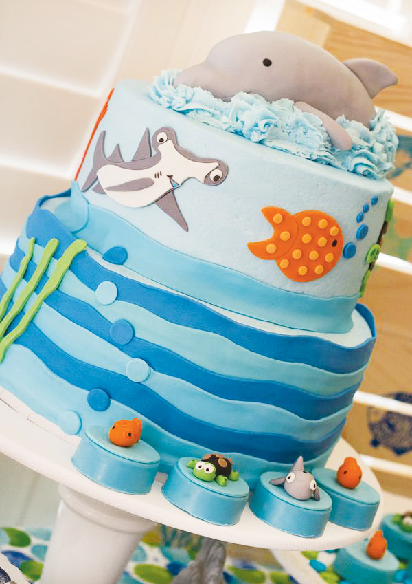 Dolphin Under the Sea Cake
