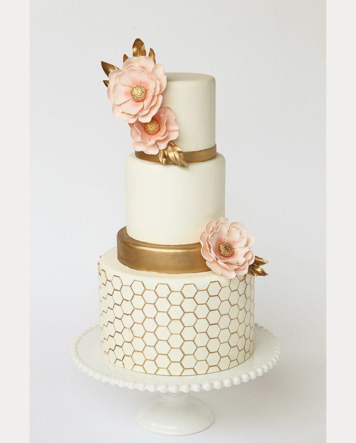 Elegant Gold and Ivory Wedding Cake