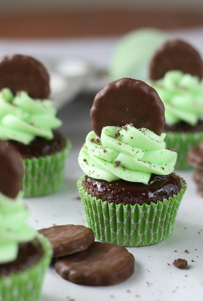 Girl Scout Thin Mint Cupcakes
