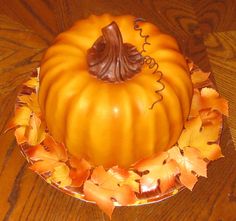 Halloween Pumpkin Bundt Cake Halloween Pumpkin Bundt Cake