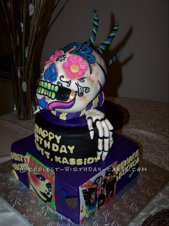 Halloween Skull Birthday Cakes