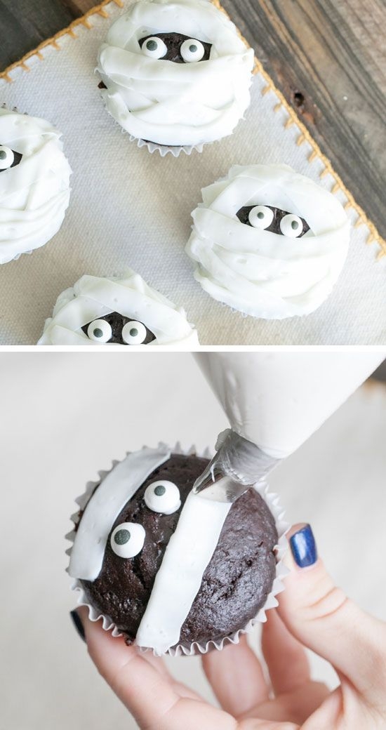 Halloween Treats Mummy Cupcakes