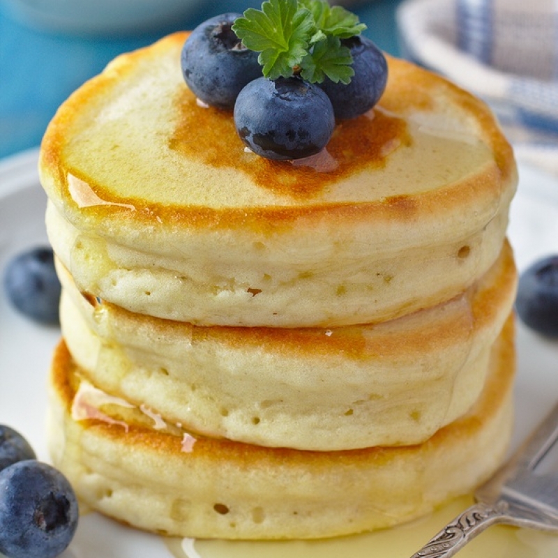 Light Fluffy Buttermilk Pancakes Recipe