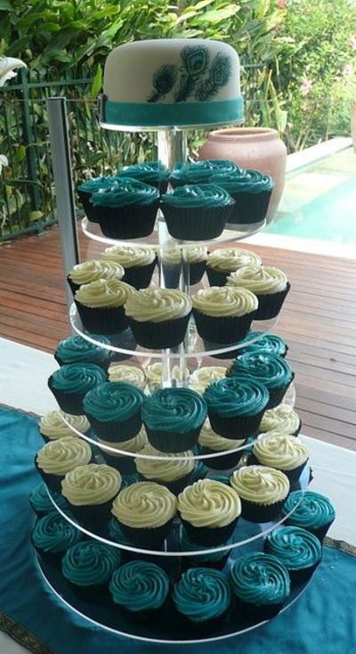 Peacock Wedding Cake and Cupcakes