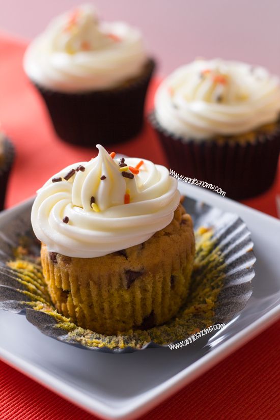 Pumpkin Chocolate Chip Cupcakes