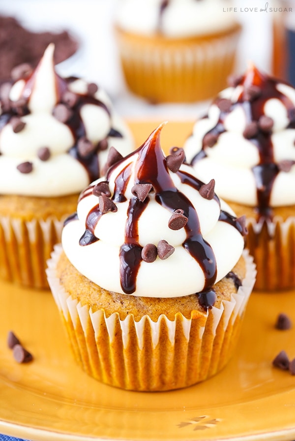 Pumpkin Chocolate Chip Cupcakes