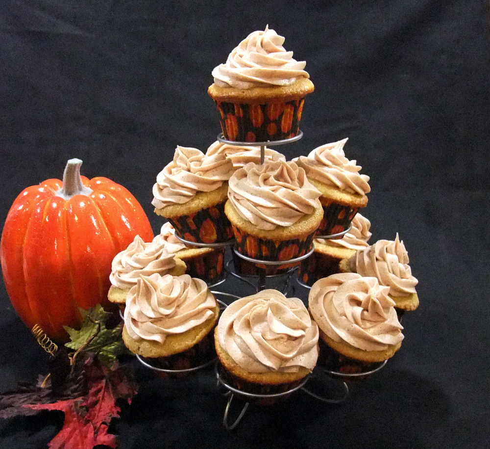 Pumpkin Spice Cake with Frosting