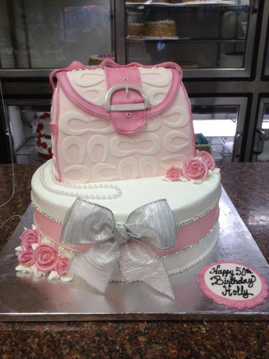 Purse Shaped Birthday Cake Purse Shaped Birthday Cake