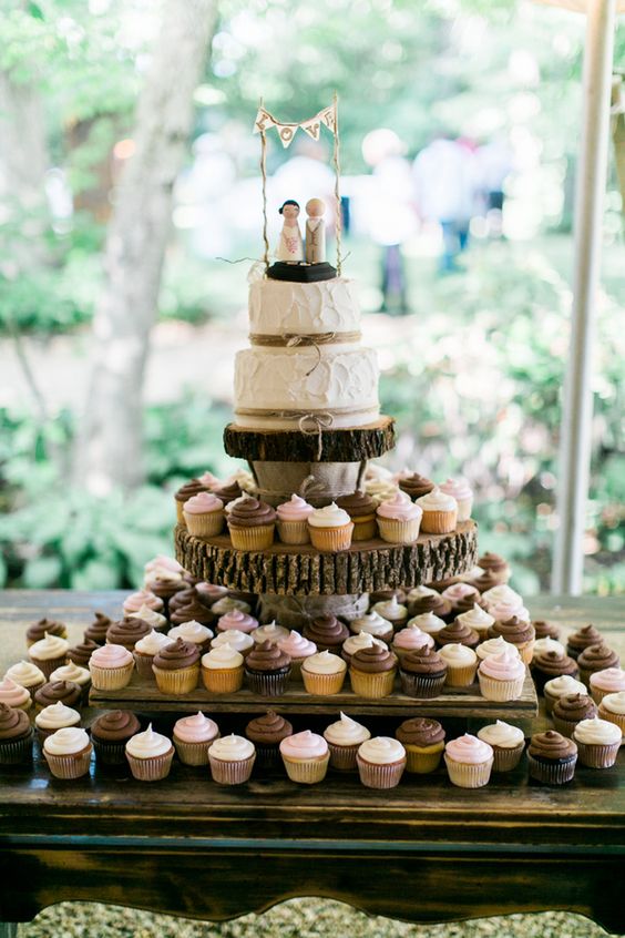 Rustic Wedding Cake Cupcake Stand