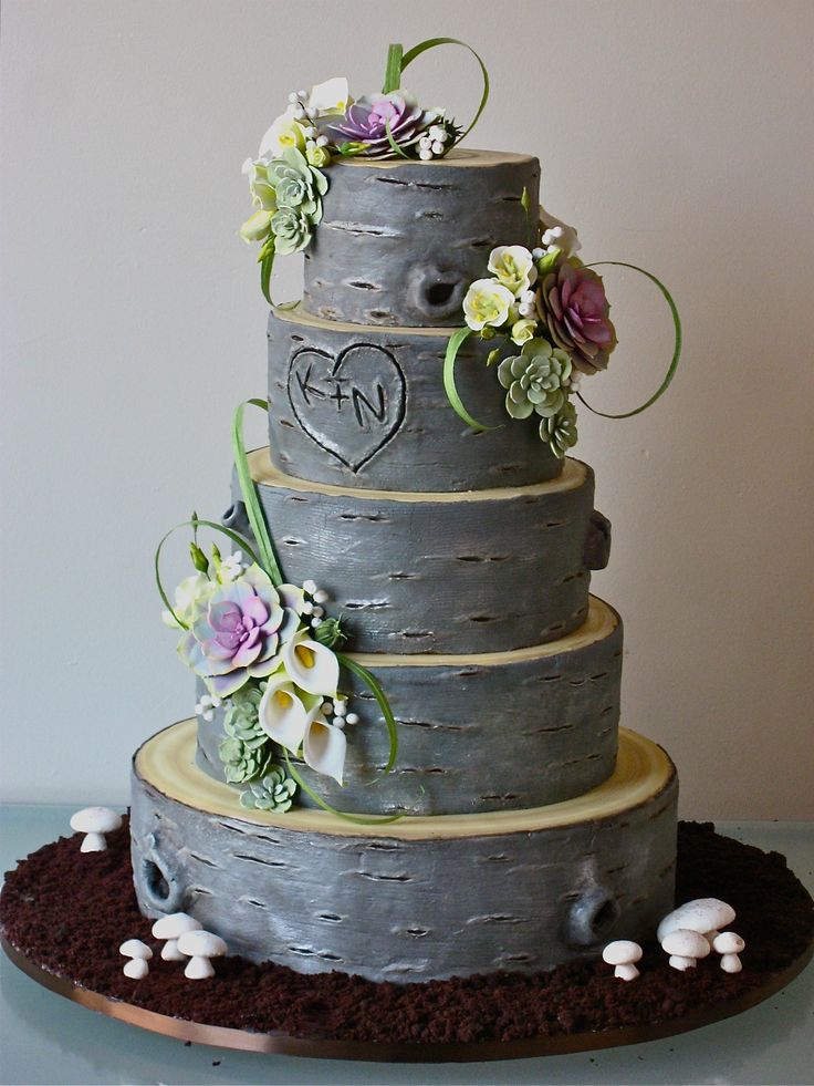 Tree Trunk Wedding Cake