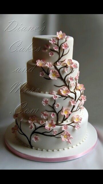 Vine Wedding Cake with Flowers