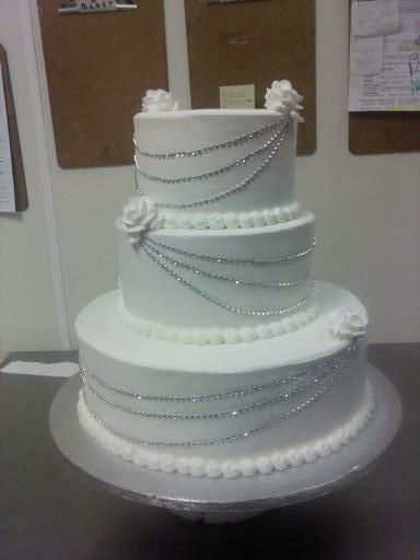 Wedding Cake with Ice Cream