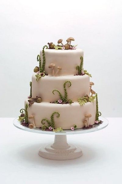 Woods Y Wedding Cake