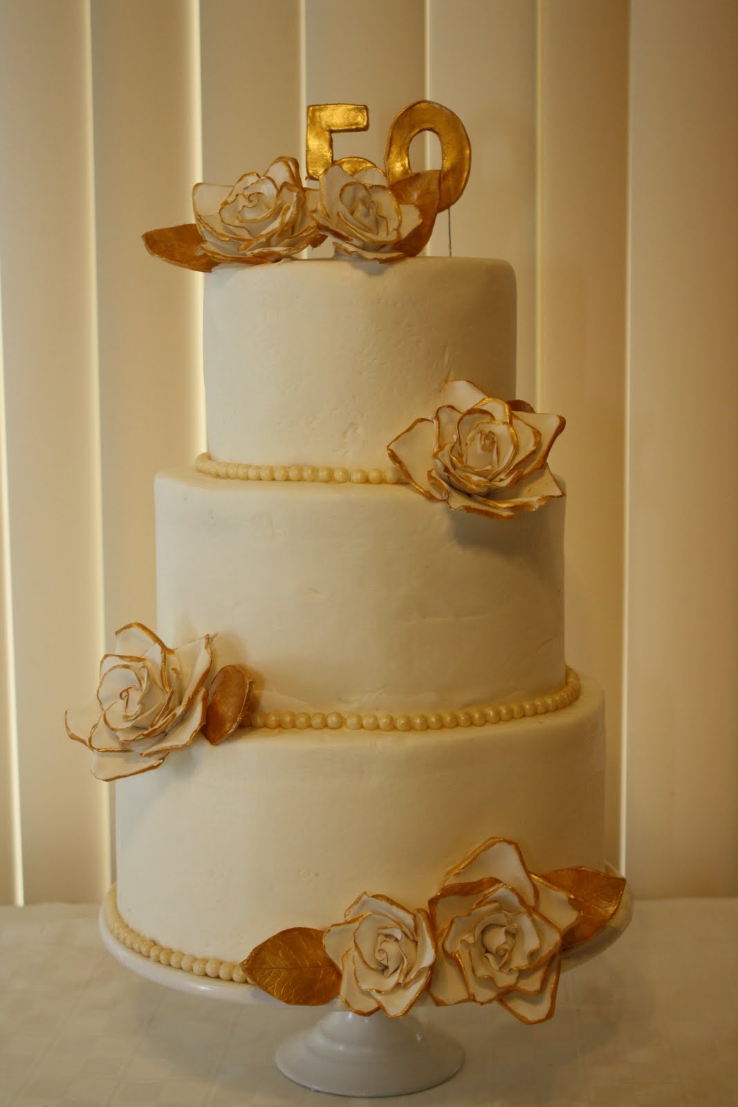 50th Wedding Anniversary Cakes Designs