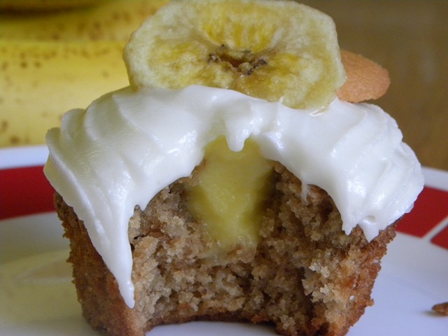 Banana Pudding Filled Cupcakes