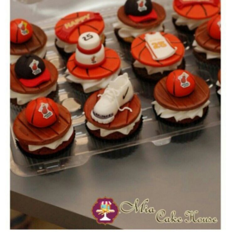 Basketball Cupcakes