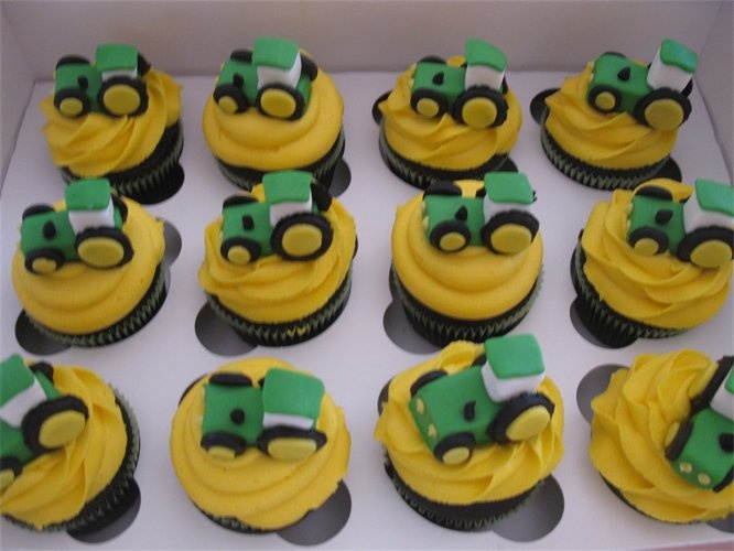 Birthday Cupcake Cake Tractor Birthday Cupcake Cake Tractor